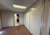 146m² office for sale in Tarrasa, Carrer d'Arquímedes photo
