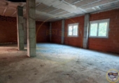 Local comercial
en venda
amb 99m² a Conca, Calle Mateo Miguel Ayllón foto