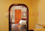 997m² hôtel pour vente à Pesquera de Duero, Calle La Rueda photo
