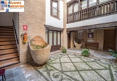 Edificio en venta con 439m² en Granada, en la zona de Albaicín, Carril de San Agustín foto