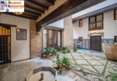 Edificio en venta con 439m² en Granada, en la zona de Albaicín, Carril de San Agustín foto