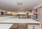 541m² offices for sale in Manresa, in the area of Vic - Remei, Carrer Caritat photo