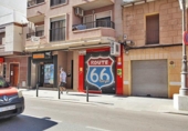 Local comercial en venta con 169m² en Guardamar del Segura, Calle del Baluarte foto
