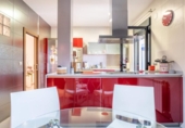 672m² bâtiment pour vente à Barbastro, Calle Corona de Aragón photo