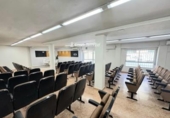 Local comercial en venta con 233m² en Elche, Calle Clara de Campoamor foto