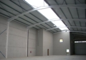 Nave Industrial en venta con 750m² en Valladolid, en la zona de Polígono San Cristóbal foto