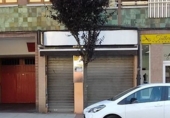 79m² fruit shop for rent in Oviedo, in the area of Buenavista photo