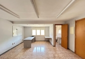 230m² locaux commerciaux pour location à Tarragone photo