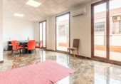 Oficina
en lloguer
amb 60m² a Dénia, Calle Barbacana foto