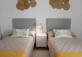 227m² bâtiment pour vente à Bigastro photo