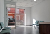 30m² offices for rent in Armilla, Avenida Poniente photo
