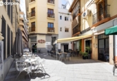 Local comercial en venta con inquilinos con 62m² en Granada, en la zona de Barrio del Boquerón, Calle Arandas foto
