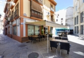 Local comercial en venta con inquilinos con 62m² en Granada, en la zona de Barrio del Boquerón, Calle Arandas foto