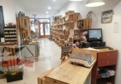 120m² commercial premises for rent in Barcelona, in the area of the Camp of the Harp of the Clot, Carrer de Rogent photo