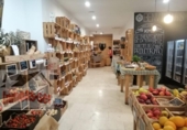 120m² commercial premises for rent in Barcelona, in the area of the Camp of the Harp of the Clot, Carrer de Rogent photo