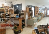 120m² commercial premises for rent in Barcelona, in the area of the Camp of the Harp of the Clot, Carrer de Rogent photo