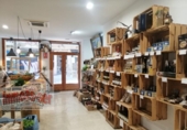 120m² commercial premises for rent in Barcelona, in the area of the Camp of the Harp of the Clot, Carrer de Rogent photo