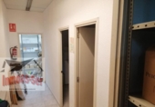 120m² commercial premises for rent in Barcelona, in the area of the Camp of the Harp of the Clot, Carrer de Rogent photo