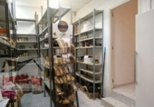 120m² commercial premises for rent in Barcelona, in the area of the Camp of the Harp of the Clot, Carrer de Rogent photo
