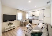 Edificio en venta en Madrid, en la zona de Numancia foto