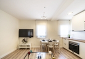 Edificio en venta en Madrid, en la zona de Numancia foto