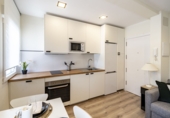 Edificio en venta en Madrid, en la zona de Numancia foto