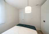 Edificio en venta en Madrid, en la zona de Numancia foto