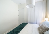 Edificio en venta en Madrid, en la zona de Numancia foto