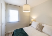 Edificio en venta en Madrid, en la zona de Numancia foto