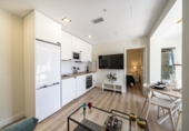 Edificio en venta en Madrid, en la zona de Numancia foto
