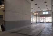 Local comercial en alquiler con 1300m² en Villanueva de la Serena foto