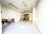60m² commercial premises for sale in Cieza photo