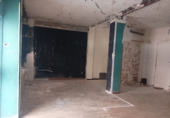 68m² locaux commerciaux pour vente à Parla, Calle alfonso X el sabio photo