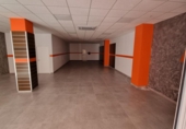 Local comercial en alquiler con 220m² en Castellón de la Plana foto