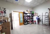 115m² commercial premises for sale in Monforte del Cid, photo