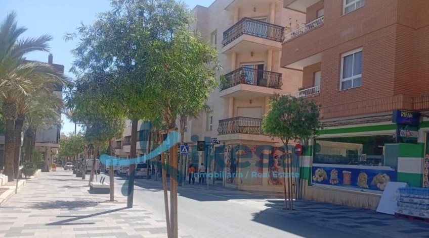 Local comercial
