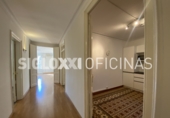 90m² offices for rent in Barcelona, in the area of the Dreta de l'Eixample, Carrer de la Diputació photo