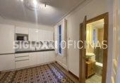 90m² offices for rent in Barcelona, in the area of the Dreta de l'Eixample, Carrer de la Diputació photo