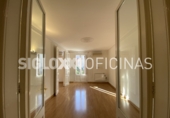 90m² offices for rent in Barcelona, in the area of the Dreta de l'Eixample, Carrer de la Diputació photo