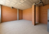 Local comercial en alquiler con 58m² en San Luis de Sabinillas foto