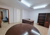 80m² offices for sale in Crevillent, Avenida de Sant Vicent Ferrer photo