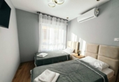 Hotel en venta con 347m² en Torrevieja, Calle la Paz foto