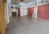 76m² locaux commerciaux pour location à Montijo, Calle Arriba photo