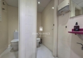 113m² office for sale in Barcelona, in the area of the Dreta de l'Eixample, Carrer de València photo
