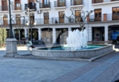 Local comercial en venta con 40m² en Torrejón de Ardoz, plaza mayor, 28850 foto