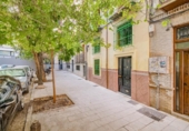 Edificio en venta con 166m² en Granada, en la zona de Barrio de San Jerónimo, Calle Castillejos foto