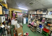 75m² locaux commerciaux pour vente à Tomares, Calle Alcalde Ricardo Fernández Cuello photo