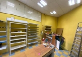75m² locaux commerciaux pour vente à Tomares, Calle Alcalde Ricardo Fernández Cuello photo