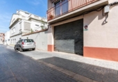Local comercial
en venda
amb 123m² a Sabadell, Carrer de les Valls foto