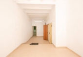 Local comercial en venta con 125m² en Barcelona, en la zona de el Poble-sec, Carrer de la Font Honrada foto